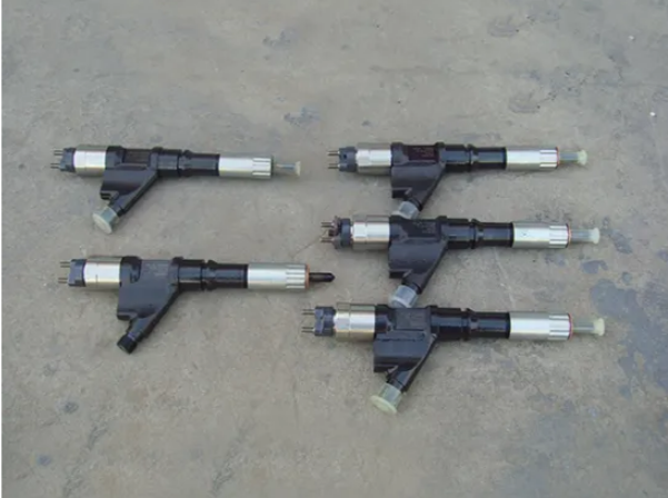 080051, RAIL INJECTOR，HOWO TRUCK PARTS